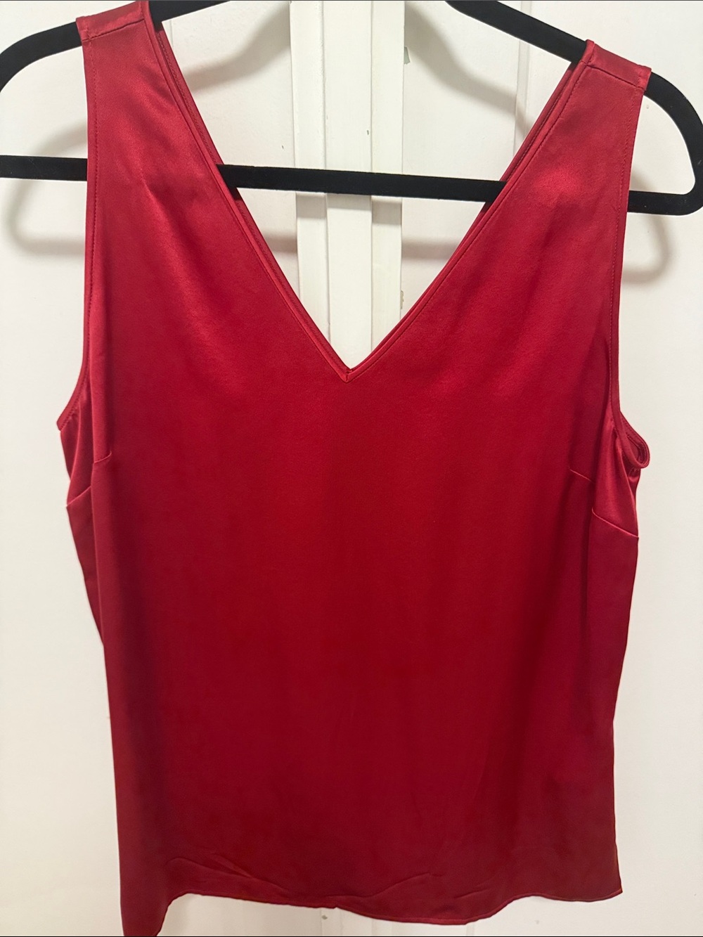 Ravella Red V-Neck Women's Sleeveless Blouse